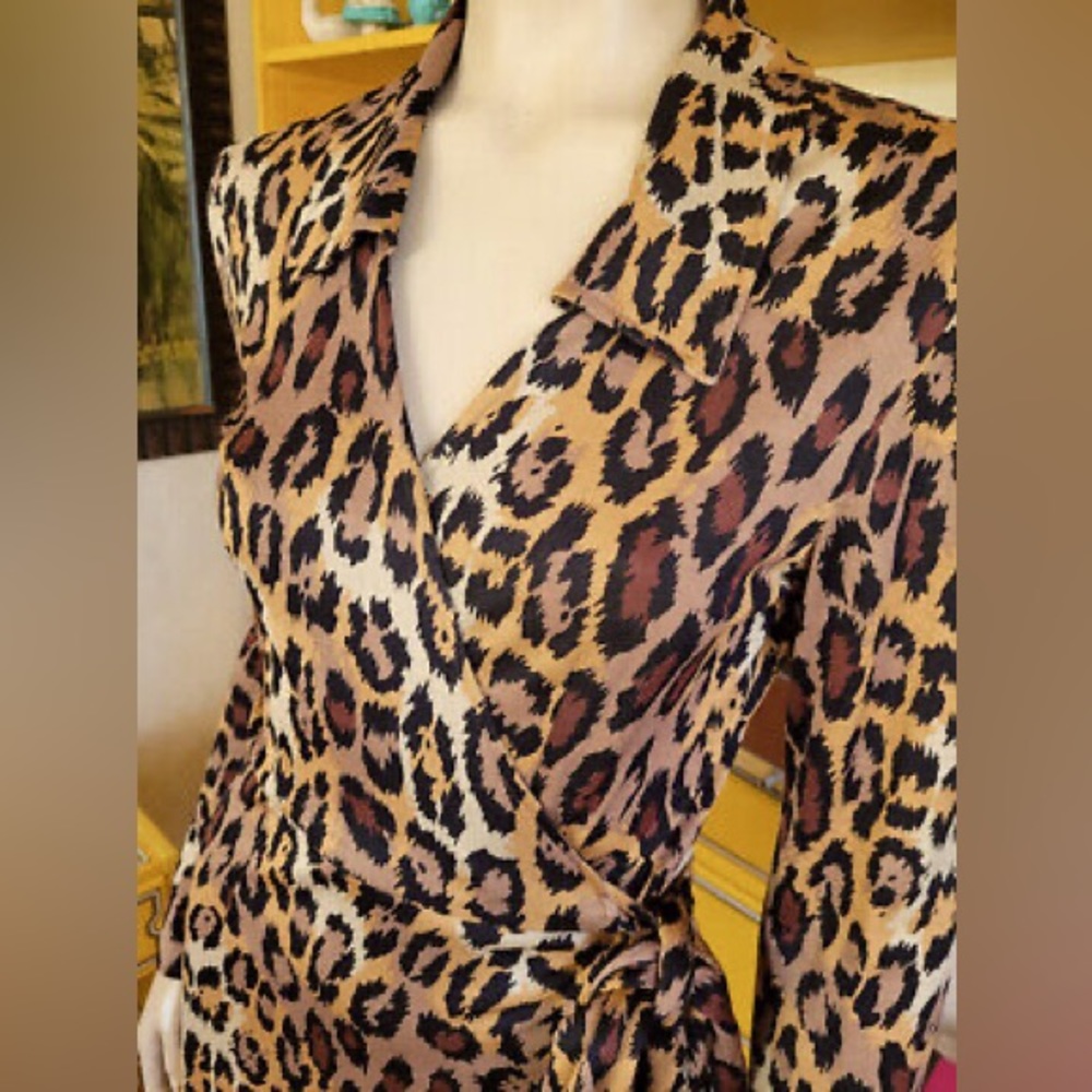 Diane Von Furstenberg Jeanne leopard wrap dress 8